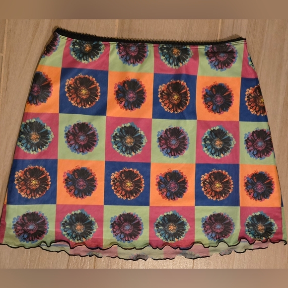 dELiA*s Dresses & Skirts - Delia's Sunflower Psychedelic Mini Skirt